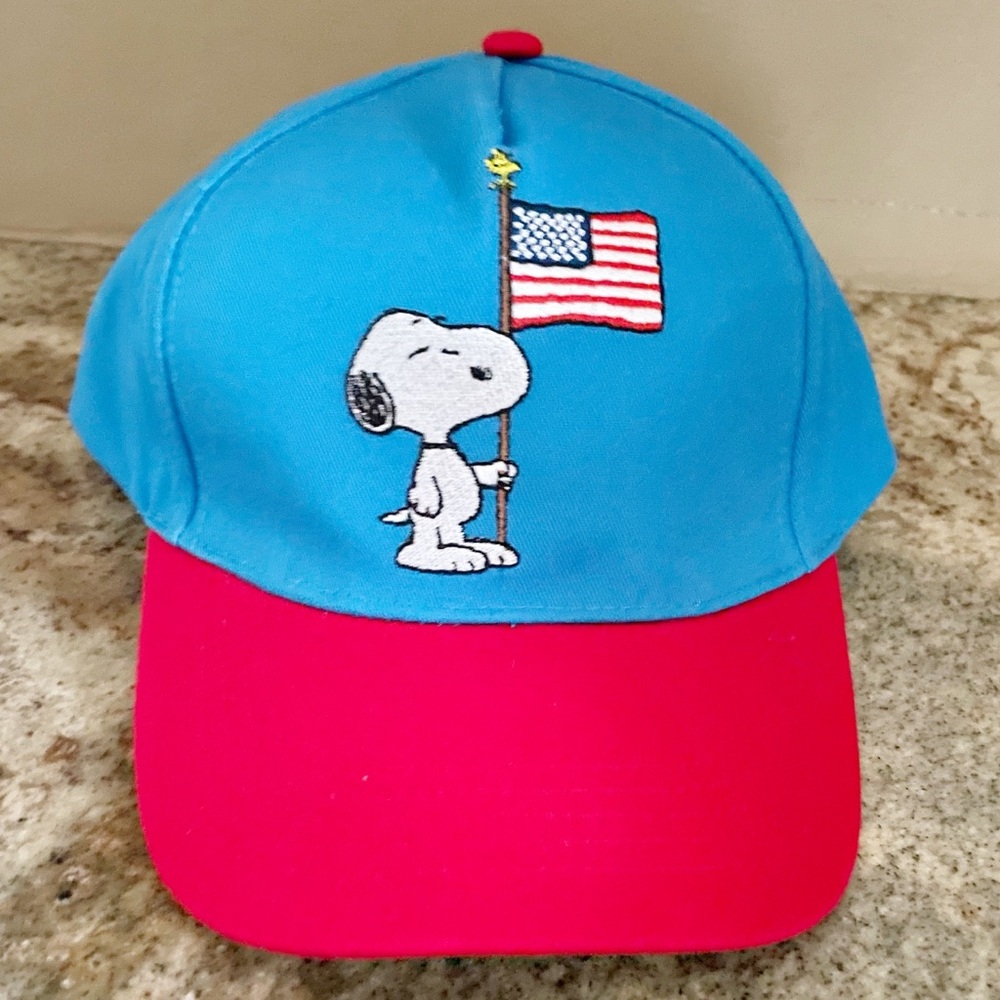 Peanuts Snoopy Woodstock USA American Flag Blue Red Snapback Hat Cap NWT